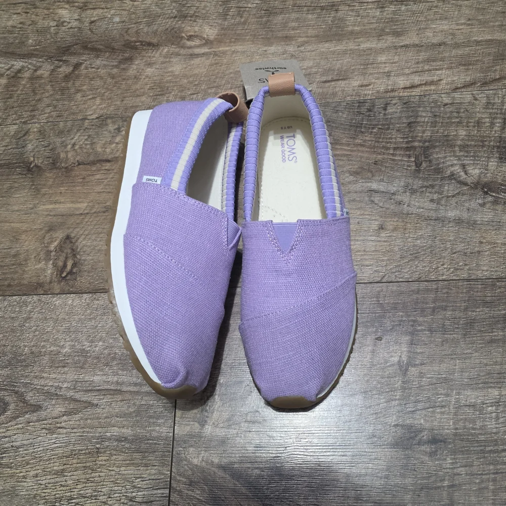 TOMS  Purple Slip-On Shoes Youth Girls 5Y